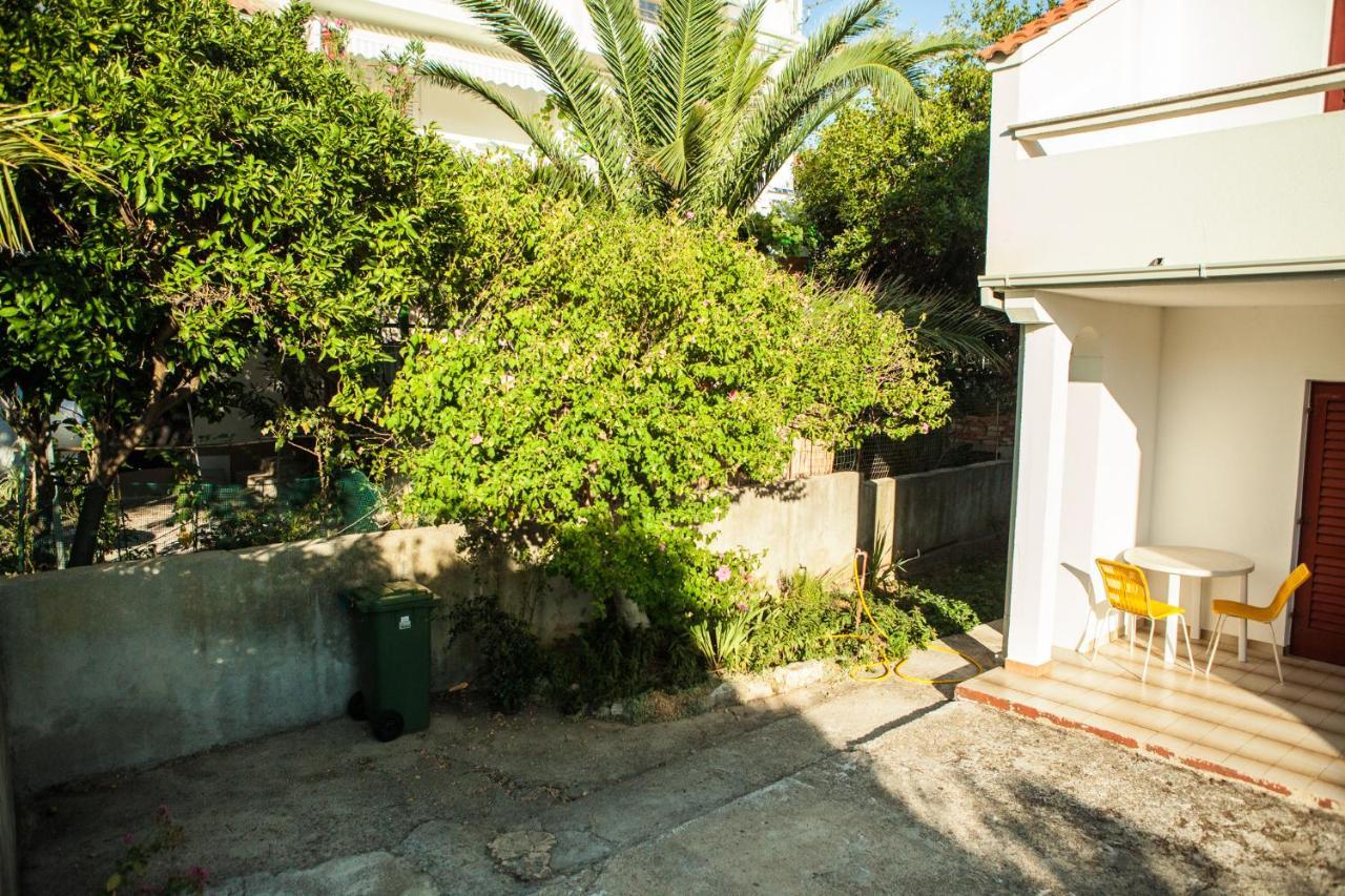 Apartments Alma Novalja Exterior photo