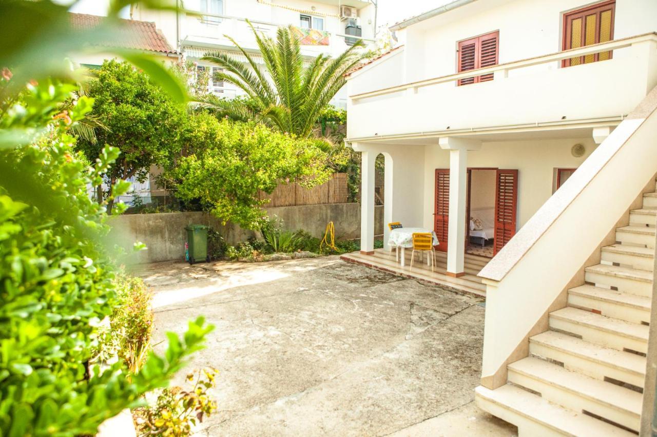 Apartments Alma Novalja Exterior photo