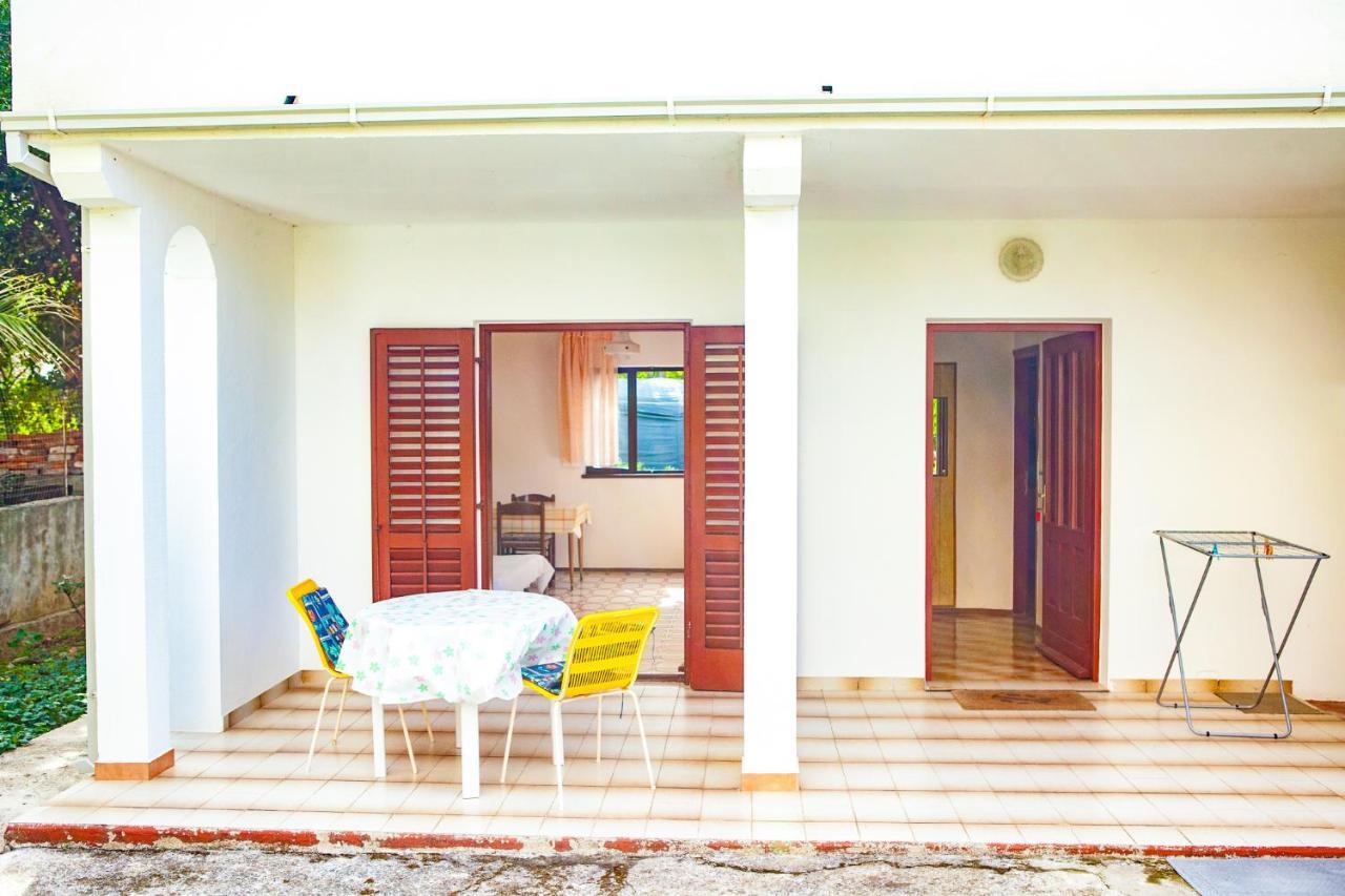 Apartments Alma Novalja Exterior photo